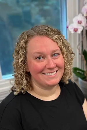 Elizabeth - front office business associate